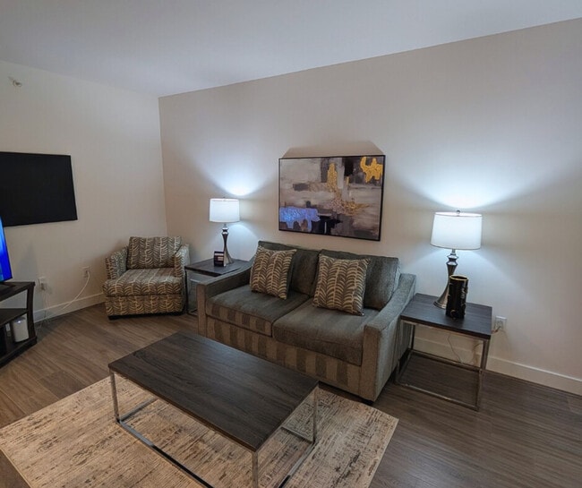 Photo - 1212 4th St SE Unit ID1254796P