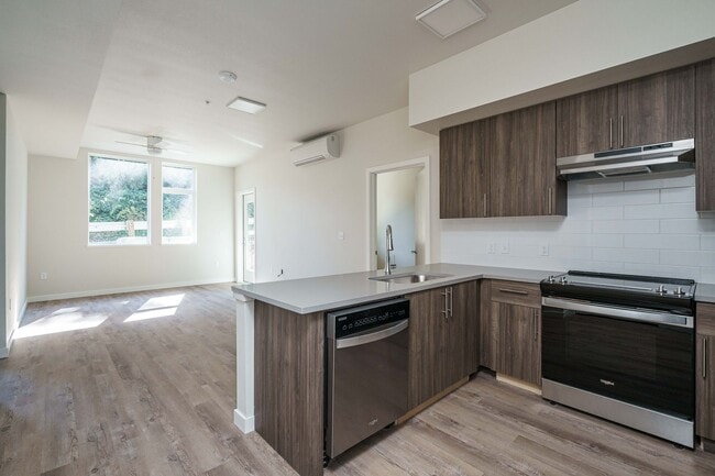 Photo - MARQ - The Woods on Marquam Hill