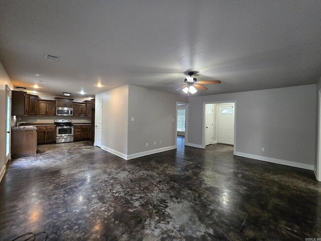 Photo - 203 N Bernis St