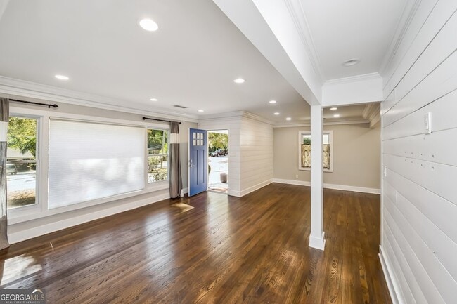 Photo - 2775 Glenvalley Dr