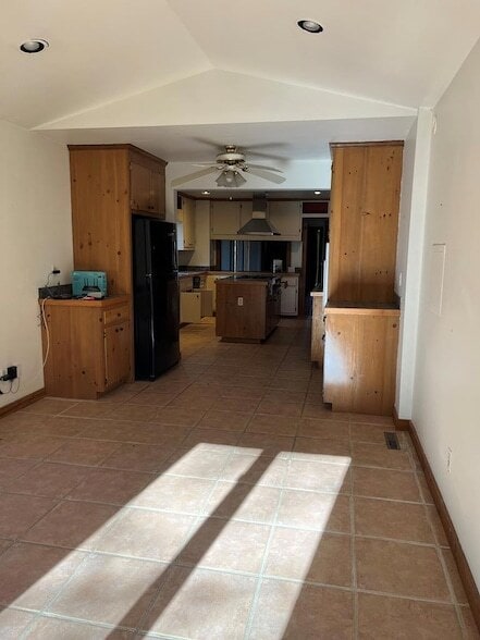 Photo - 9077 Henderson Ln