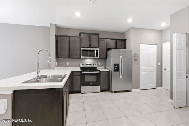 Photo - 836 Observatory Pkwy