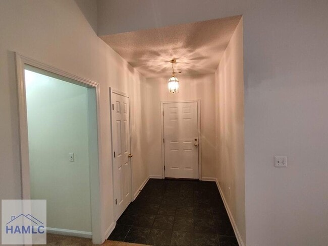 Photo - 801 Hopeton Ct