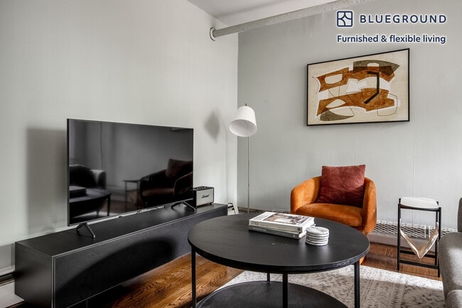 Photo - 45 Carlton St Unit FL-1-ID909