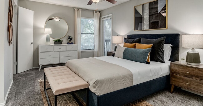 Photo - Woodview Apartments