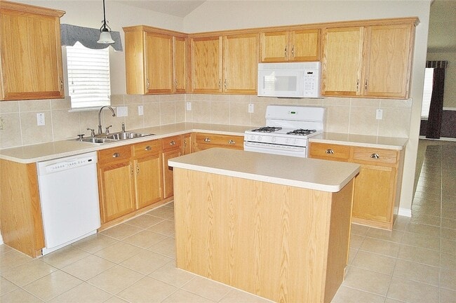 Photo - 2606 Shearwater Ct