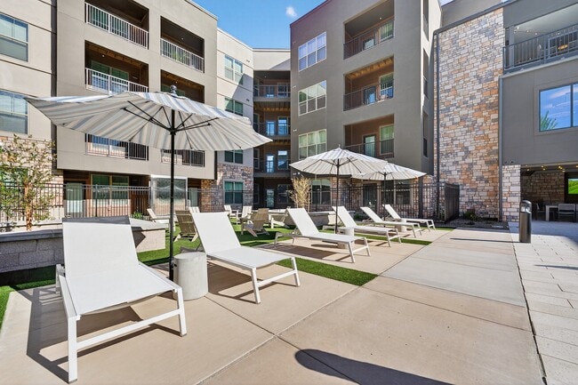 Photo - Refinery at Pointe17