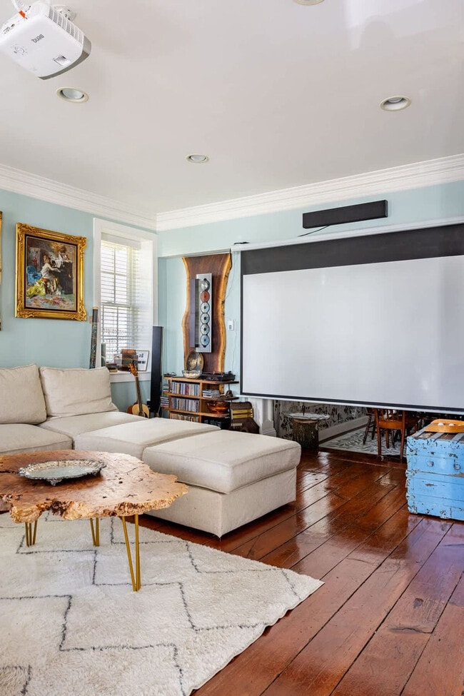 Photo - 15 Ferry St Unit ID1336813P