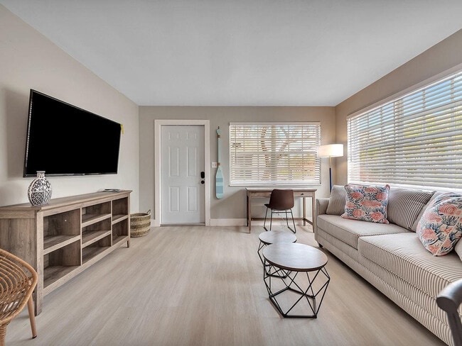 Photo - 318-320-320 Walnut St Unit ID1239414P