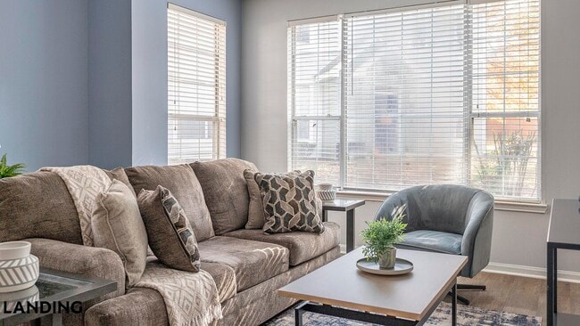 Photo - 261 Veterans Pkwy Unit 802