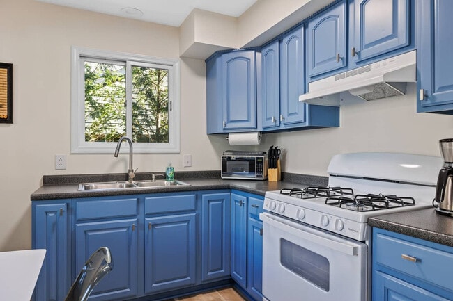 Photo - 204 Washington Park Blvd Unit ID1359766P