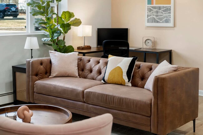 Photo - 1016 E Division St Unit ID1057423P