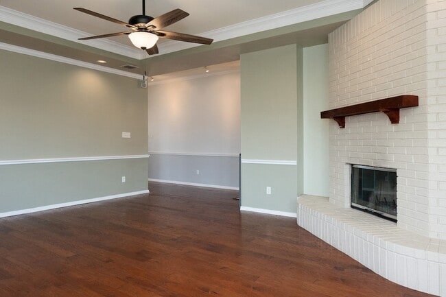 Photo - 115 Kenwick Ct
