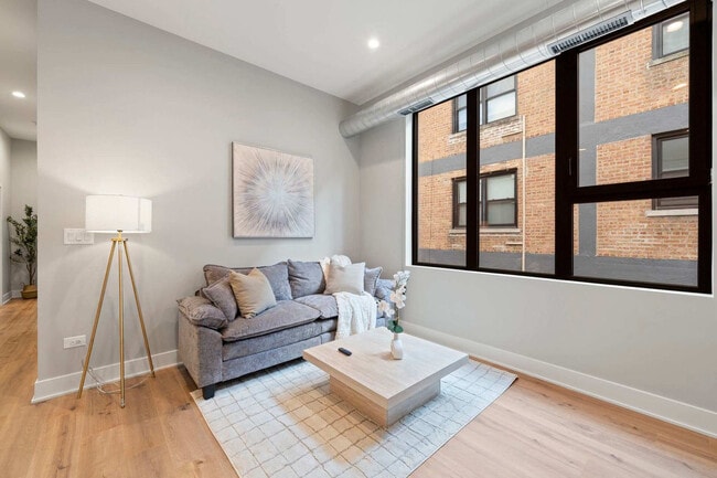 Photo - 6044 N Winthrop Ave Unit ID1363914P