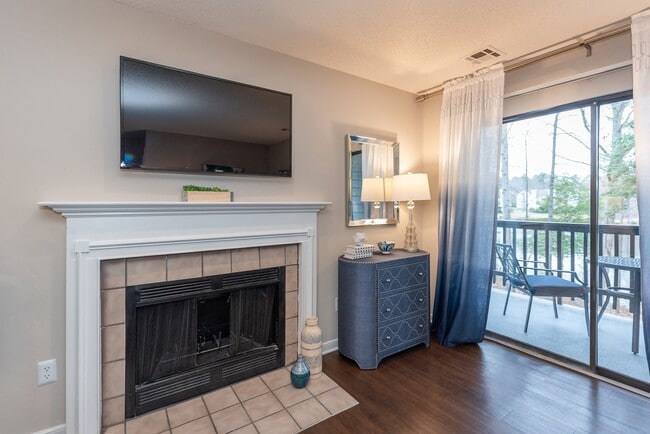 Photo - Wilde Lake Apartments