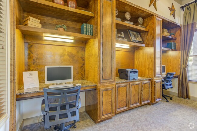 Business Center - Brazos Ranch