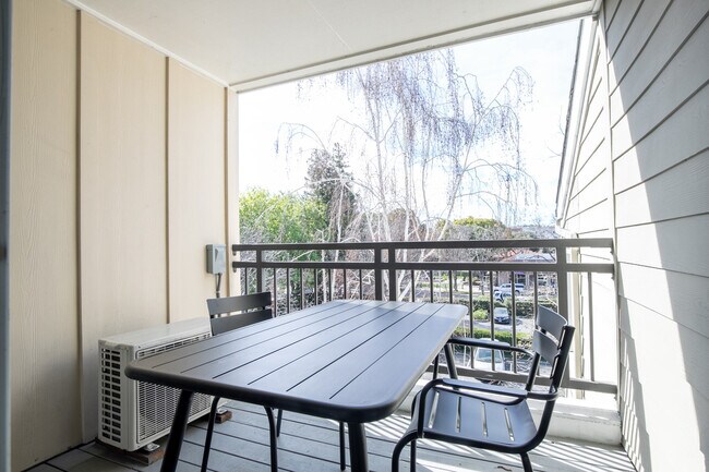 Photo - 1050 Benton St Unit FL2-ID1978