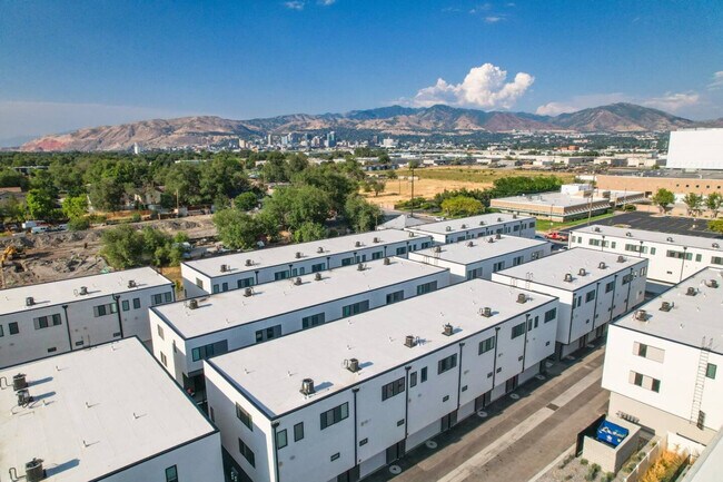 Photo - 1590 S 900 W Unit SI ID1610081P