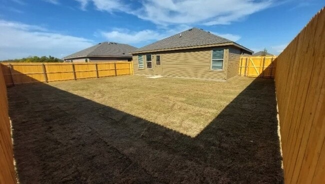 Photo - 1425 Waverley Dr