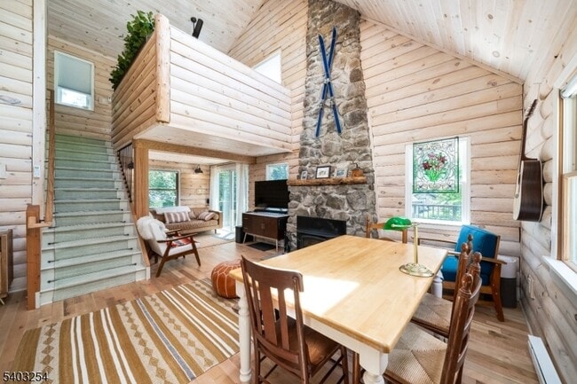 Photo - 30 Onteora Rd