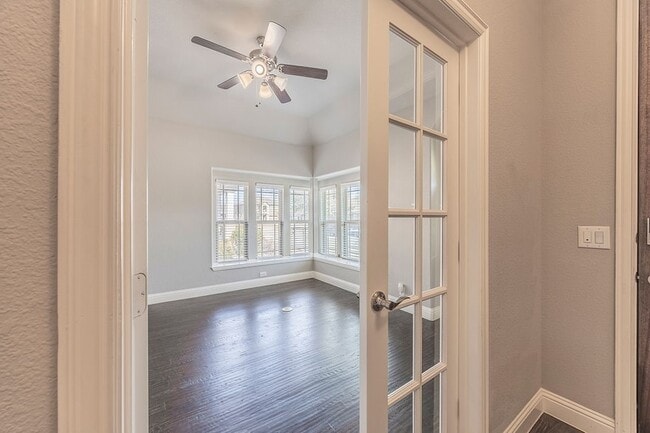 Photo - 1008 Snowbird Dr