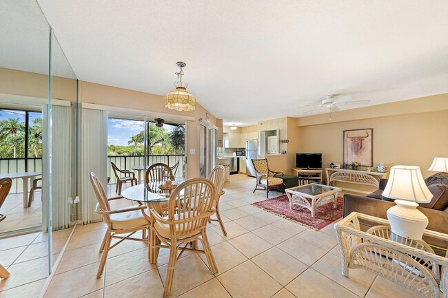 Photo - 275 Palm Ave Unit 203