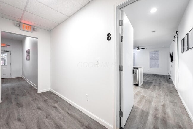 Building Photo - 62 S Main St Unit 8