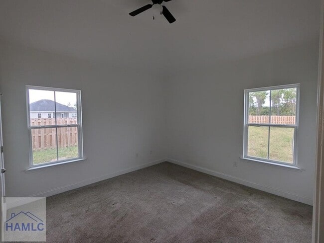 Photo - 110 Nobles Dr NE