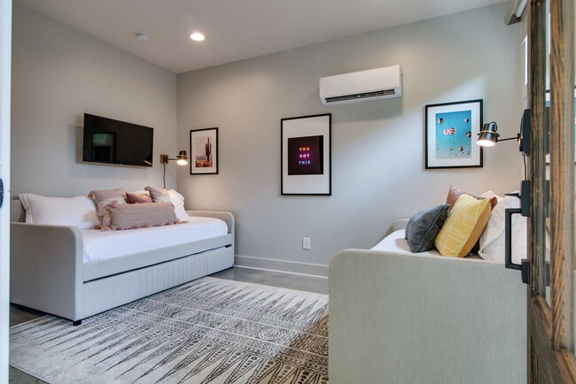 Photo - 934 Mcferrin Ave Unit ID1049676P