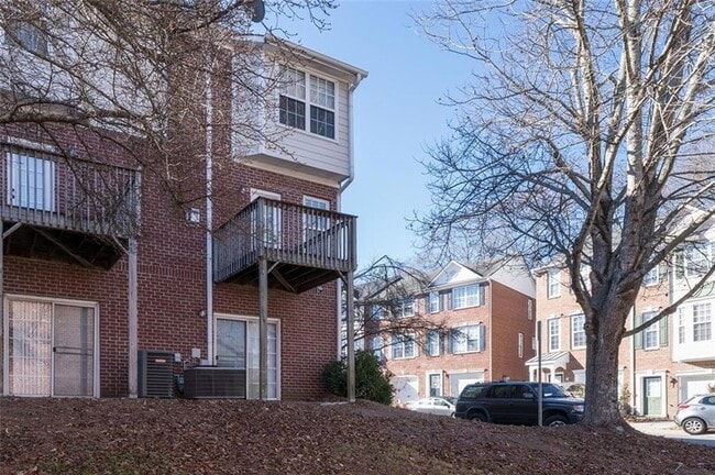 Photo - 3177 Mill Springs Cir NE