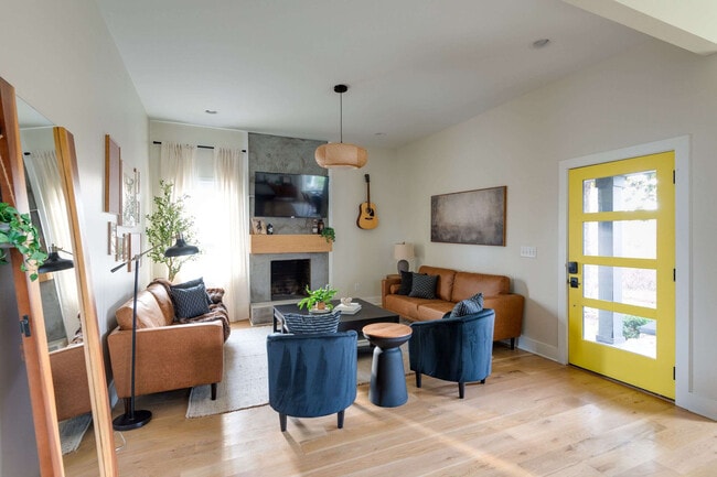 Photo - 906 Meharry Blvd Unit ID1043965P