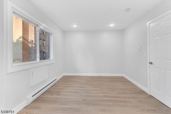 Photo - 557 S Broad St Unit A5