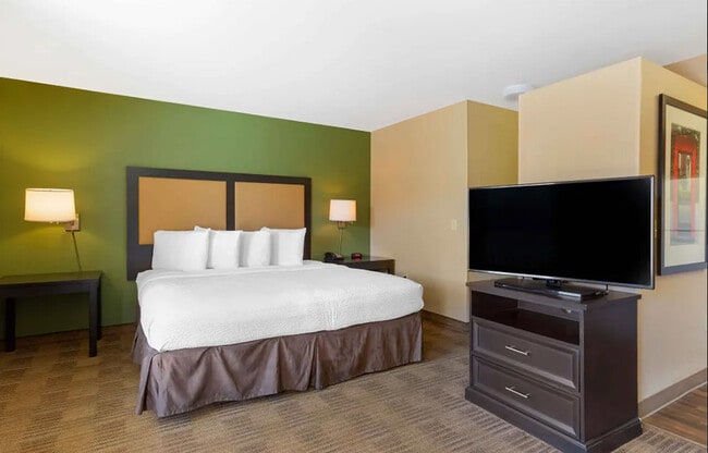 Photo - Emerald Suites at Chandler