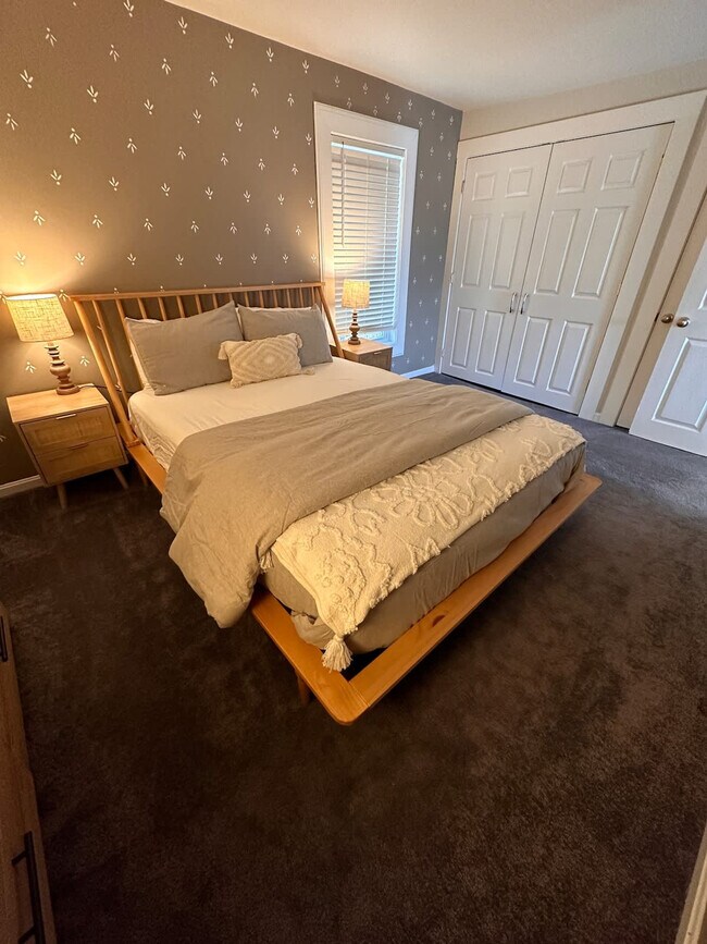 Photo - 18 Alpine Ct Unit ID1312388P