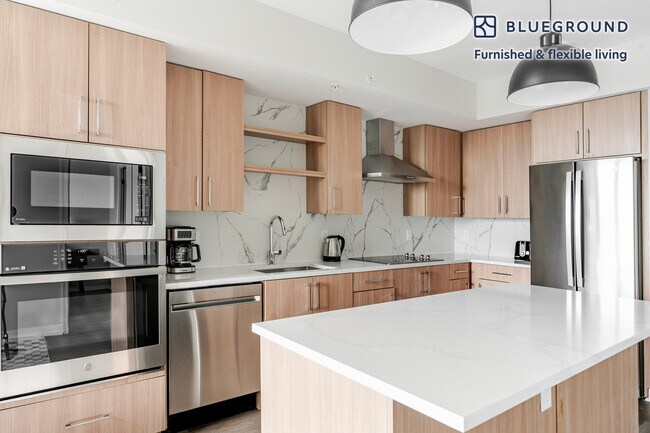 Photo - 3275 Washington Blvd Unit FL9-ID1096