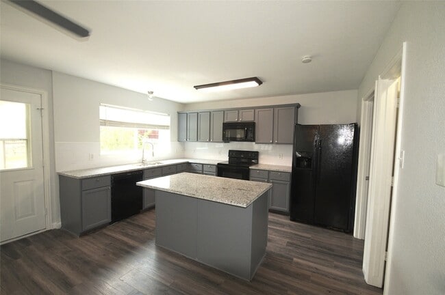 Photo - 308 Acklington Dr