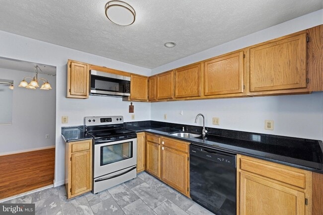 Photo - 1518 Deep Gorge Ct