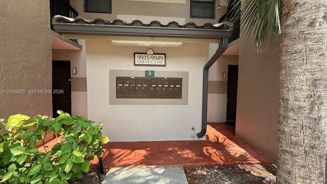 Building Photo - 9933 Nob Hill Ln Unit 9933