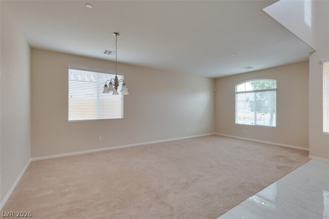 Photo - 85 Avenza Dr