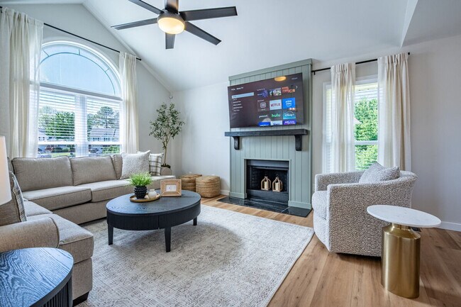 Photo - 18 Huntcliff Dr Unit ID1234812P