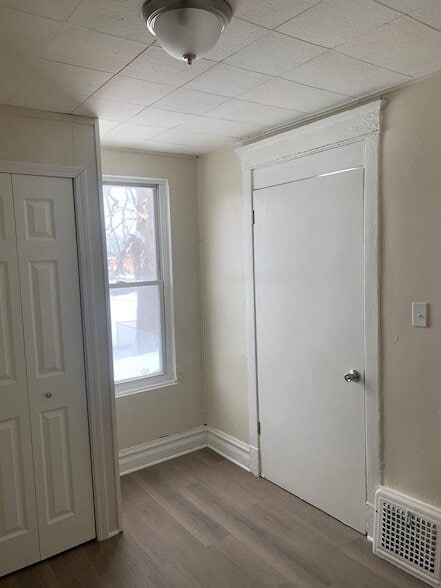 Photo - 5716 Calumet Ave Unit 4