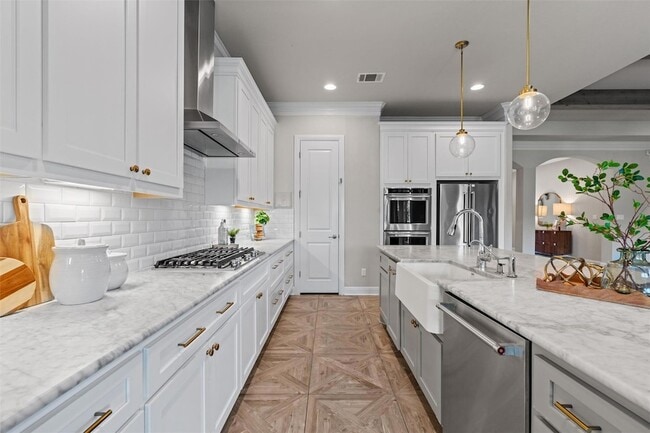 Photo - 201 Barefoot Park Ln