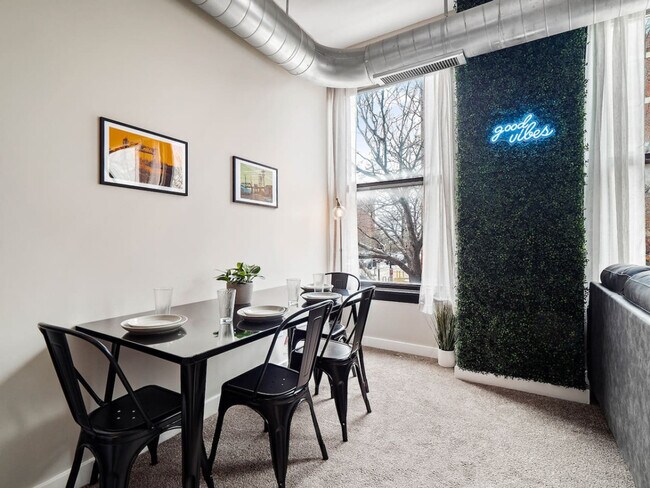 Photo - 1211 W 9th St Unit ID1061062P