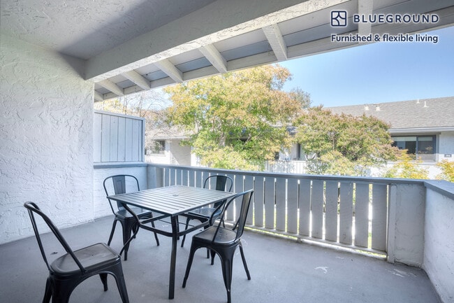 Photo - 20200 Lucille Ave Unit FL2-ID1438