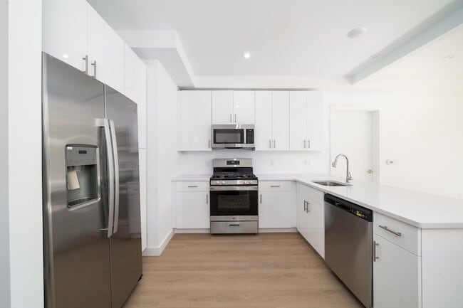 Photo - 3309 Liberty Ave