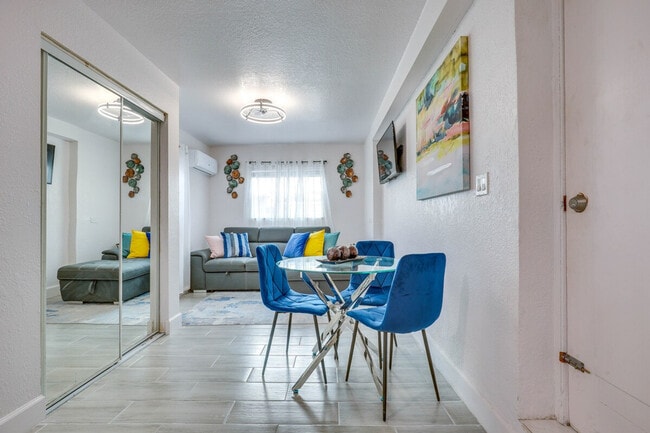 Building Photo - 19630 NW 5th Ave Unit ID1307384P