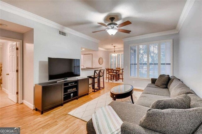 Photo - 3777 Peachtree Rd NE Unit 1324