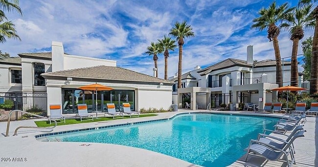 Building Photo - 777 W Chandler Blvd Unit 2-1