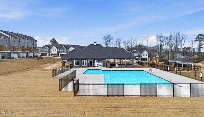 Photo - 3020 Everton Ave