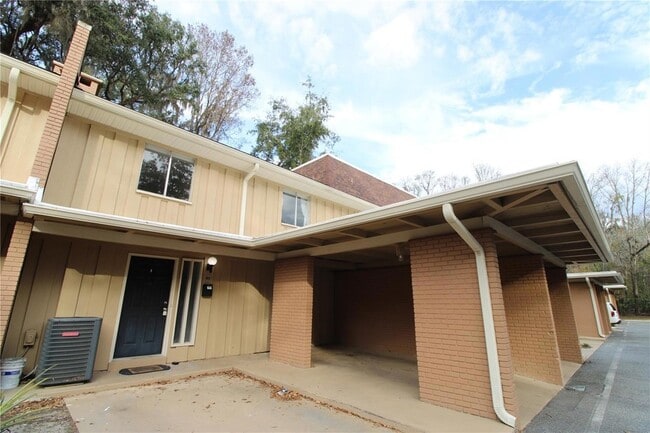 Building Photo - 507 NW 39th Rd Unit 159